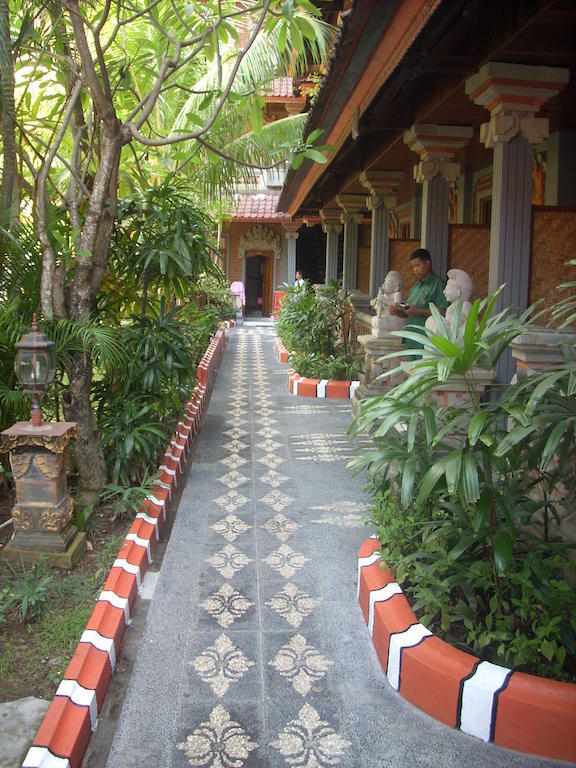 Hotel Sorga Cottages Кута Экстерьер фото